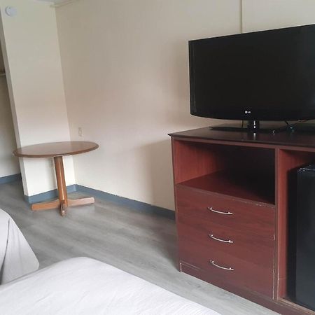 Holiday Lodge Virginia Pearisburg Екстериор снимка