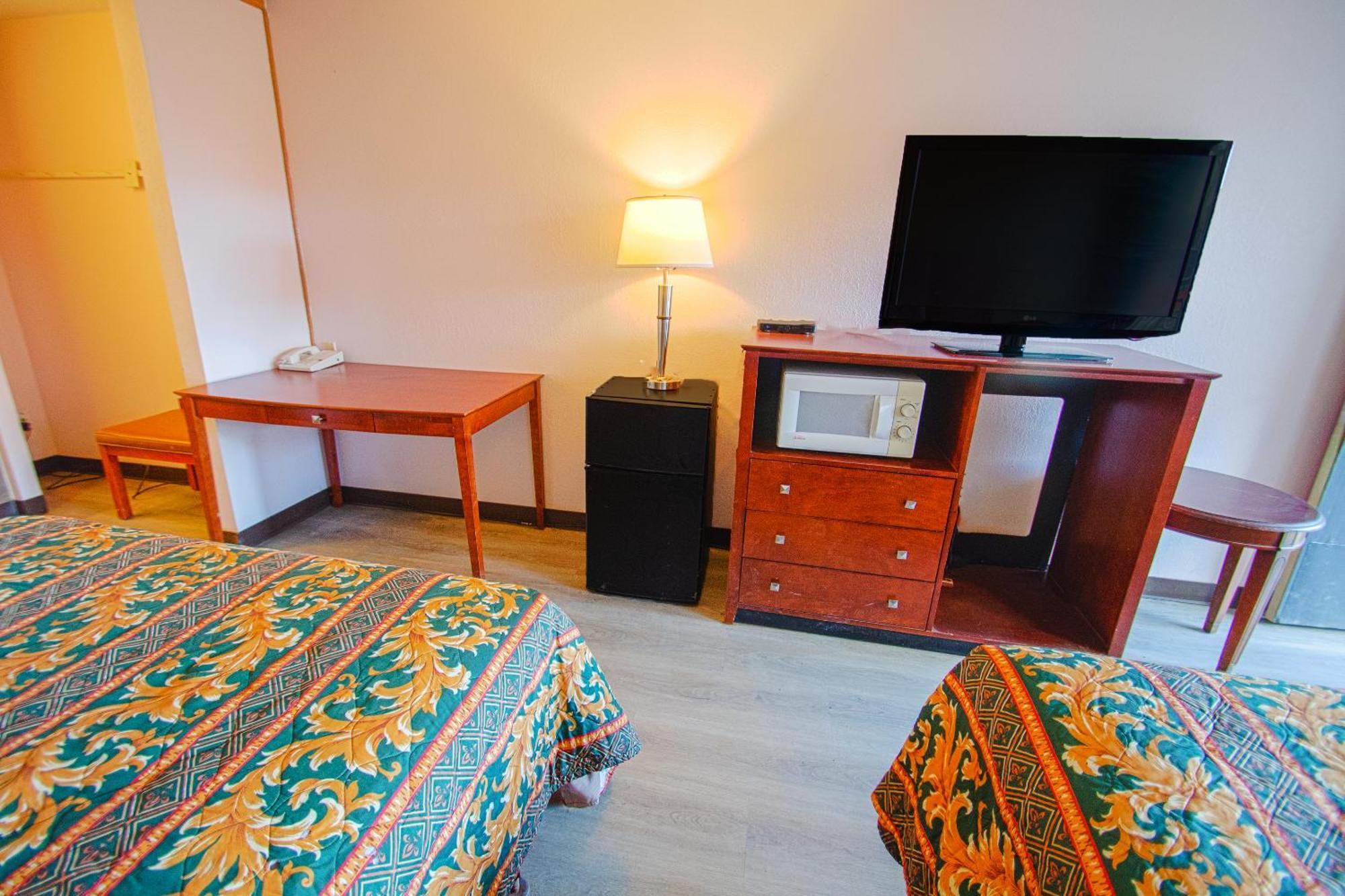 Holiday Lodge Virginia Pearisburg Екстериор снимка